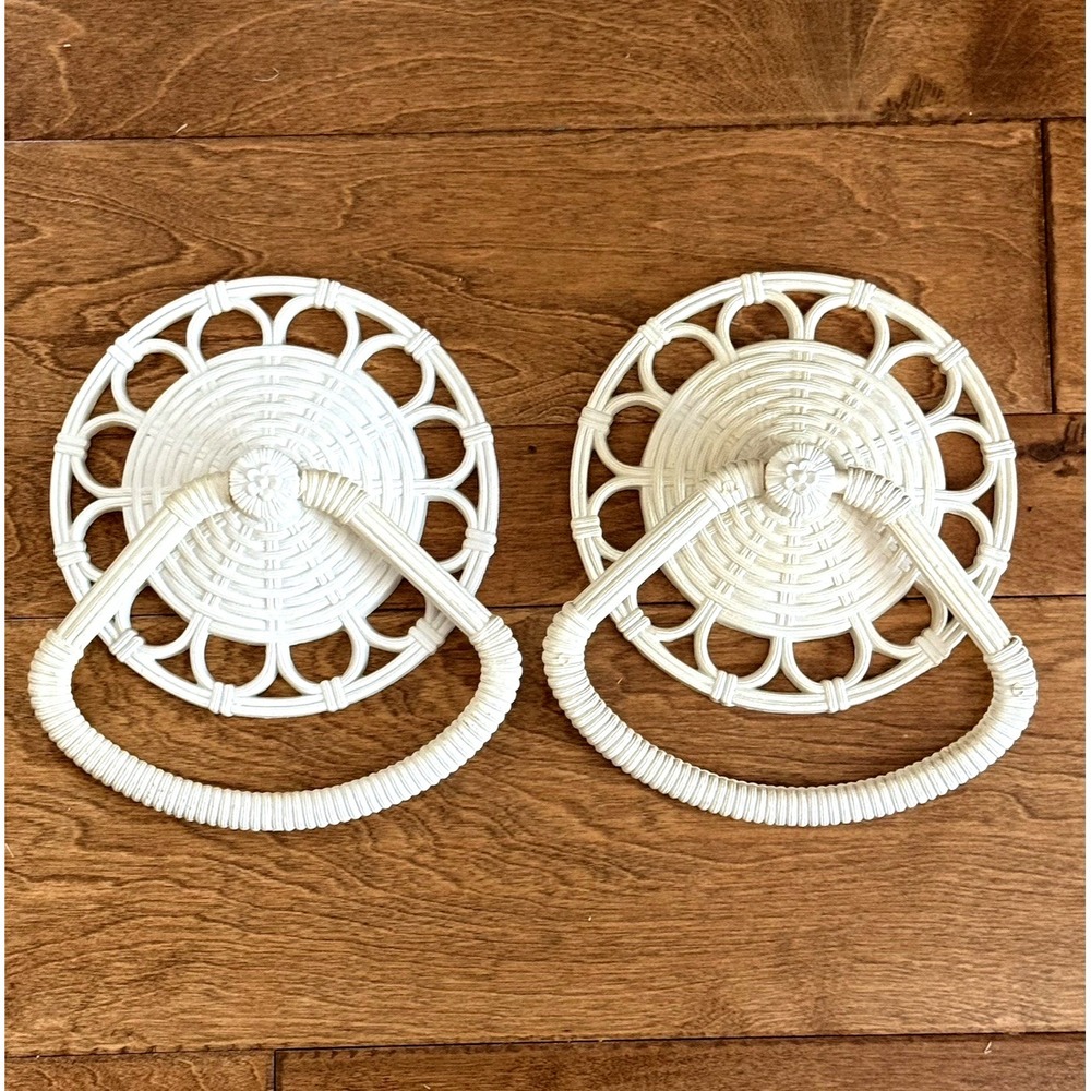 Vintage HomeCo Towel Holders Pair Rattan Look Wall Decor Bathroom USA off-white